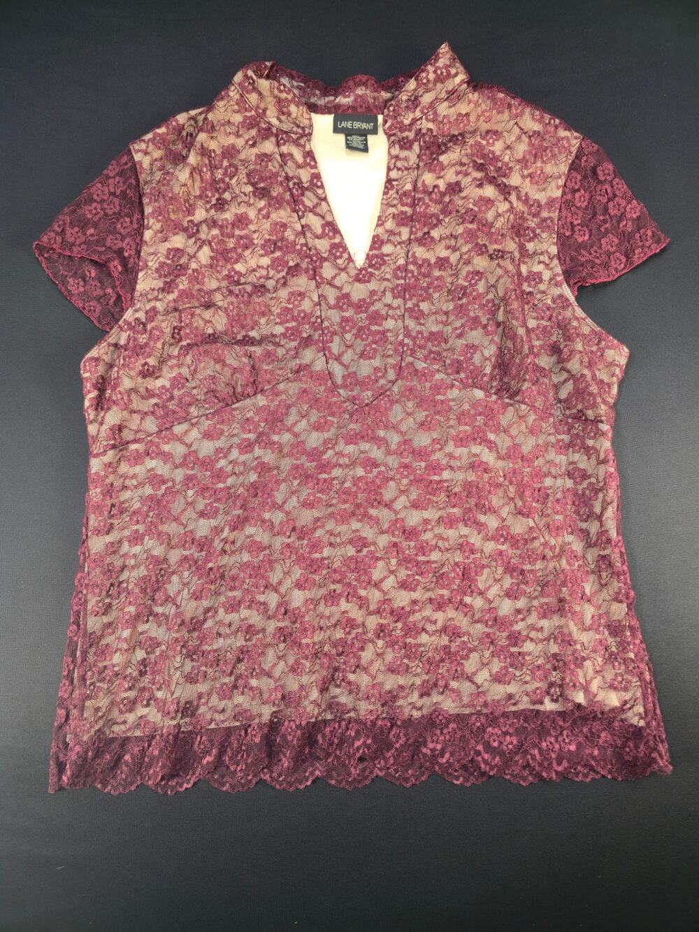 Lane Bryant Women's 22/24 Burgundy Floral Lace Top‎ V-Neck Short Sleeve Plus